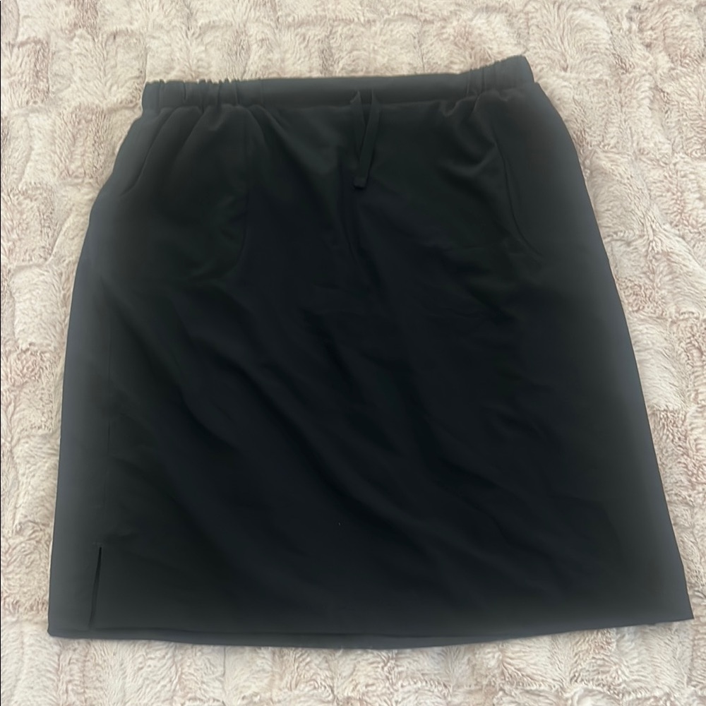Albion Fit Black Travel Skirt